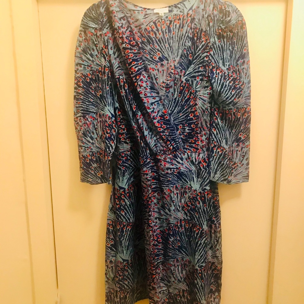 ❌ Sold ❌ Elorie Silk Blue Peacock Print Mini Dress